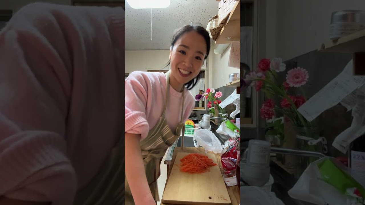 さやのストレッチsaya stretch がライブ配信中！