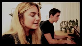 Margaux Avril 'Drifting (Acoustic Version)'