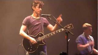 Arctic Monkeys - Evil Twin [Live at The O2 - 30-10-2011]