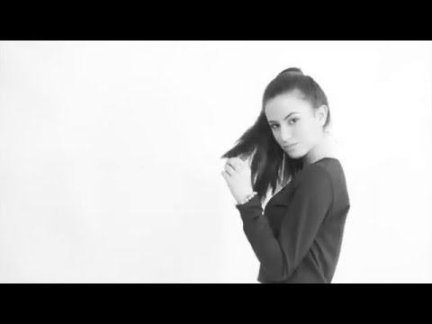 adi mizrahi videolook for robbiemodels