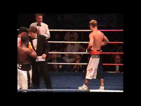 l'algerien Besmi Benyamine vs Abou Sako en exhibition ENTRAINEUR BRAHIM BESMI