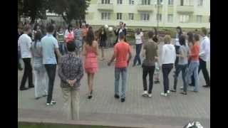 preview picture of video 'Танцы г.Береза 25.08.2012 г.'