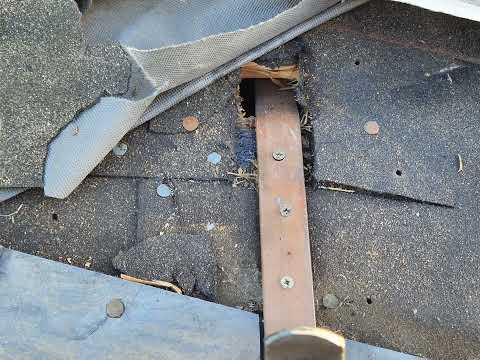 Dachdecker Meisterbetrieb aus Bad Lausick versagt beim Einbau vom Dachhaken im Schieferdach