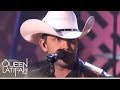 Justin Moore Performs "Lettin' The Night Roll"