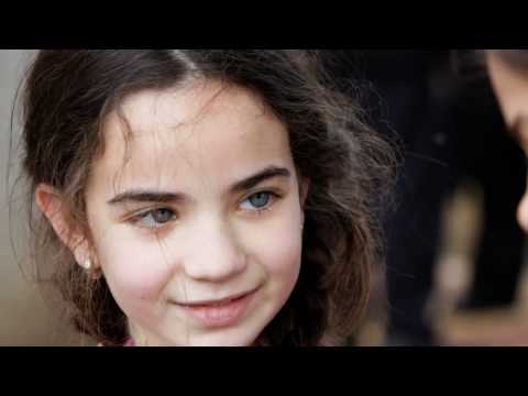 "Forever Young" Por Siempre Joven Gad Elbaz - Jewish Mother - גד אלבז - אם יהודית.mp4