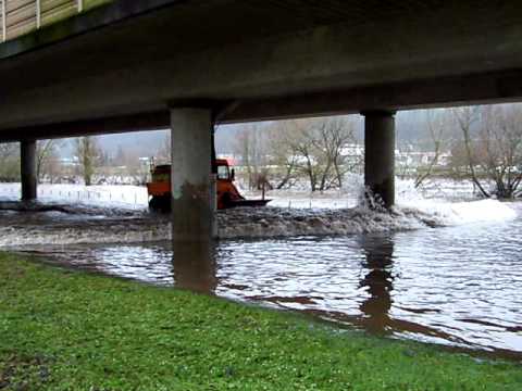 Unimog im Hochwassereinsatz Part 1