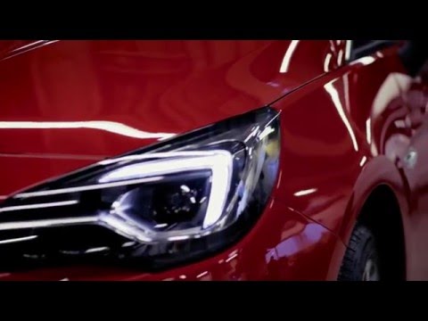 Opel Astra behind the scenes