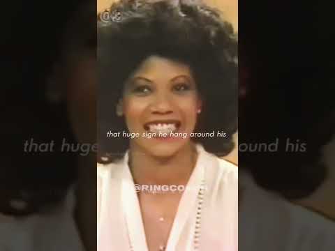 Muhammad Ali flirting with another woman infront of his wife😂