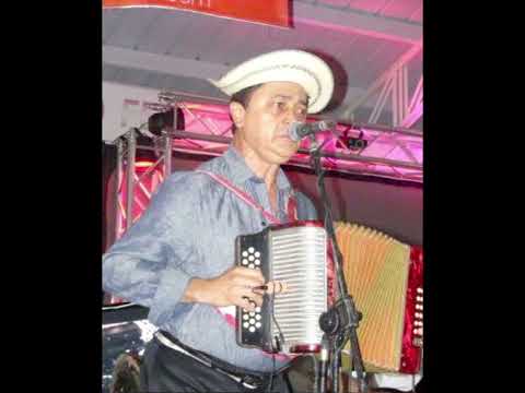 Alfredo Escudero y Los Montañeros Las Flores del Camino (En Vivo).