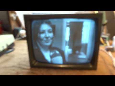 K 67-erster tragbarer Fernseher der DDR-volltransitoriert!