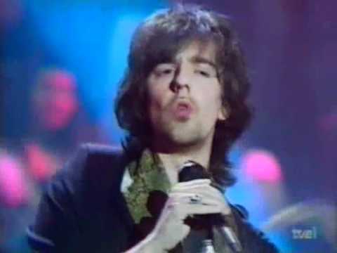 Un, dos, tres... - Cabaret Pop - "Juegos de amor"