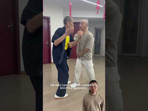 He uses hand feints to completely blind the opponent,#fighting #selfdenfense