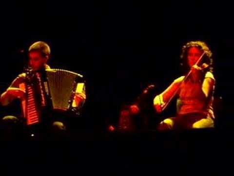 download lagu mp3 mp4 Otalorea, download lagu Otalorea gratis, unduh video klip Download Otalorea Mp3 dan Mp4 Music Gratis