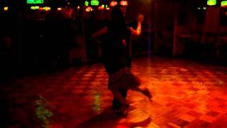 Pamela Sepulveda y John Zabala - Cariño Mio