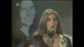 Emmylou Harris &quot;&quot;Rose of Cimarron&quot;&quot; 1981  HD