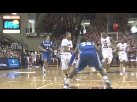 #LobCityAve: Ronald Roberts, Jr. Dunks in Win over #19 Creighton