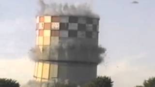preview picture of video 'Kokomo Gas Tower UFO Implosion Caught on tape!'