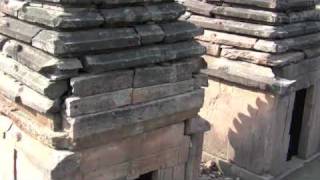 preview picture of video 'Templos de Yoginis en la India: Naresar (Alrededsores de Gwalior)'