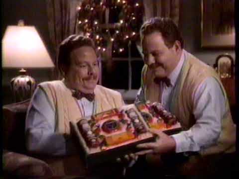 1989 Hickory Farms "The gift everyone loves to get" TV Commercial