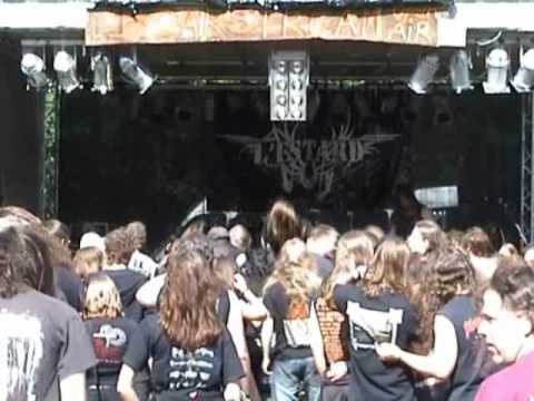 L'estard - Gallery of Atrocities (live at Boarstream Open Air 2009)