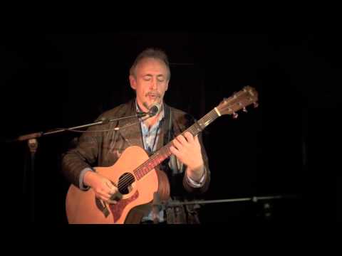 Chris Jones - Curo'r Gwydr Glas (#Awen2015)