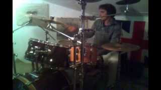 "Canio Escher Sketch" in 6/4 by Ivan Leone