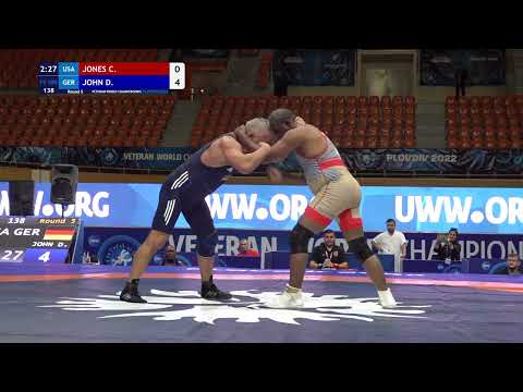 Round 5 FS - 100 kg: C. JONES (USA) v. D. JOHN (GER)