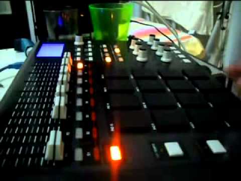 Mc Gibi Movimento das Meninas Dj Marcio do Pc Da Equipe Bonde Do Hulk