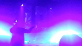 Matrix & Futurebound - fire live, Champion Sound