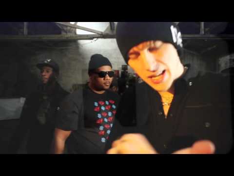 Ray Jr - Puttin On (Feat. Machine Gun Kelly & Slim Gudz)