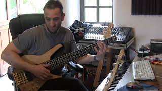 Video thumbnail for Status Graphite 6-String Bass Test by Sheik Yerbouti
