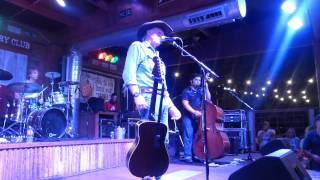 Billy Joe Shaver - Hard To Be An Outlaw (Houston 09.27.14) HD