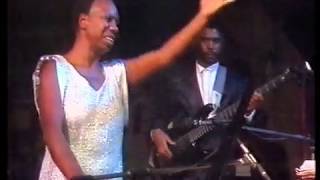 Nina Simone  Fodder in her wings