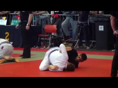 Lee Renaut vs Sergio Marciano - IBJJF London Open 2014 - Purple Adult - Feather