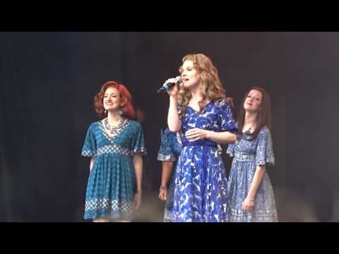 Beautiful - Natural Woman @ West End Live 2016