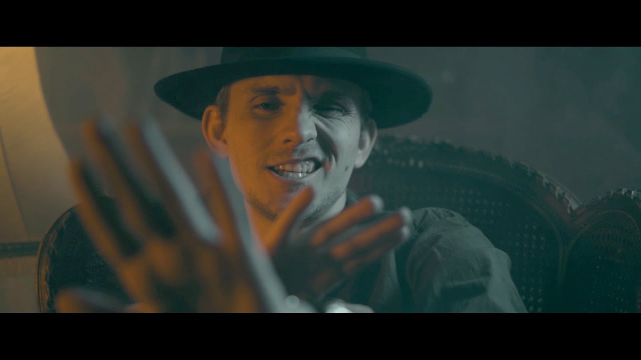 Musikvideo: Eiqu - Min Jazz