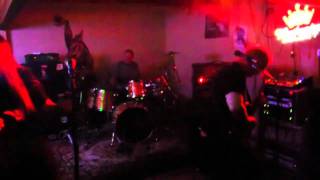 Tut @ Tracey&#39;s Place - Everett, WA - May 7th, 2011