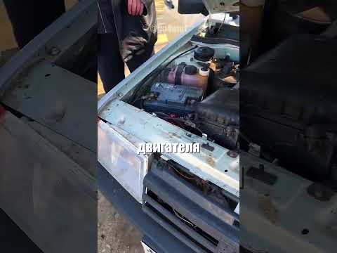 Парень решил помочь дедушке с машиной, но странный звук из мотора всё изменил дедушка был в шоке.