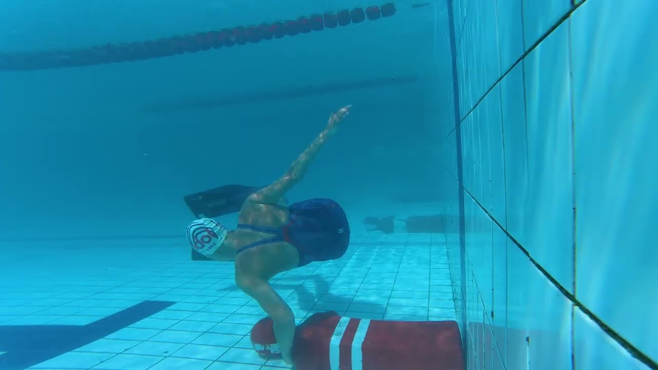 Ladies 100m Manikin Carry with Fins | Lifesaving Sport | Bellville | Cape Town | Rescue Sport Series