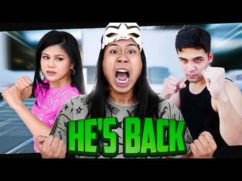 Chad Wild Clay and Vy Qwaint