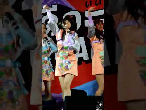 220219 High Tension - Music BNK48 @ Central Hatyai [4k60p]