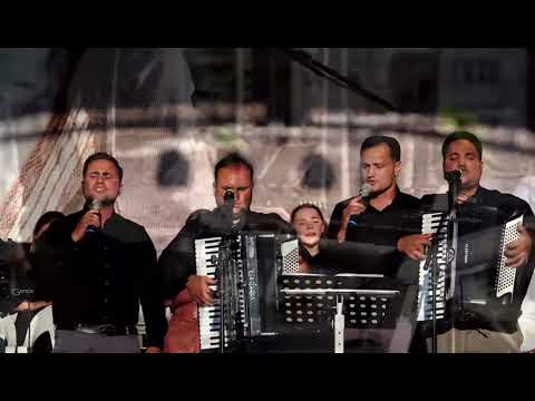 Frații Strugariu - Căutam rostul vieții