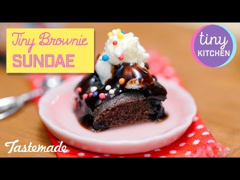Tiny Brownie Sundae I Tiny Kitchen