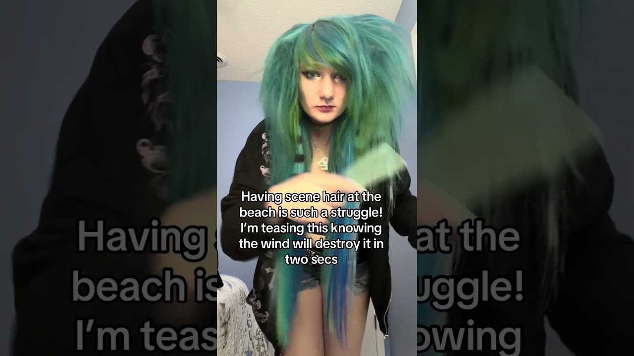 Can you relate? ☀️ #scenehair #emo #scene #emohair #scenegirl