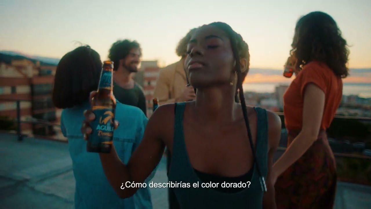 Cerveza El Águila invita a reinventarse en su nueva campaña