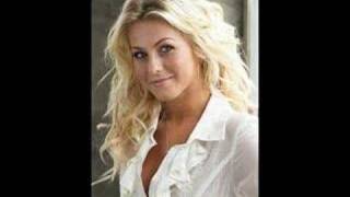 "Unraveling" Julianne Hough