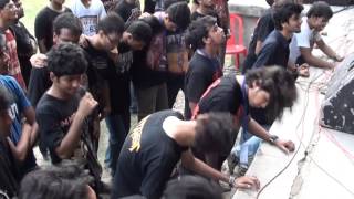 Dead Veneration-Those Once Loyal(Bolt Thrower)