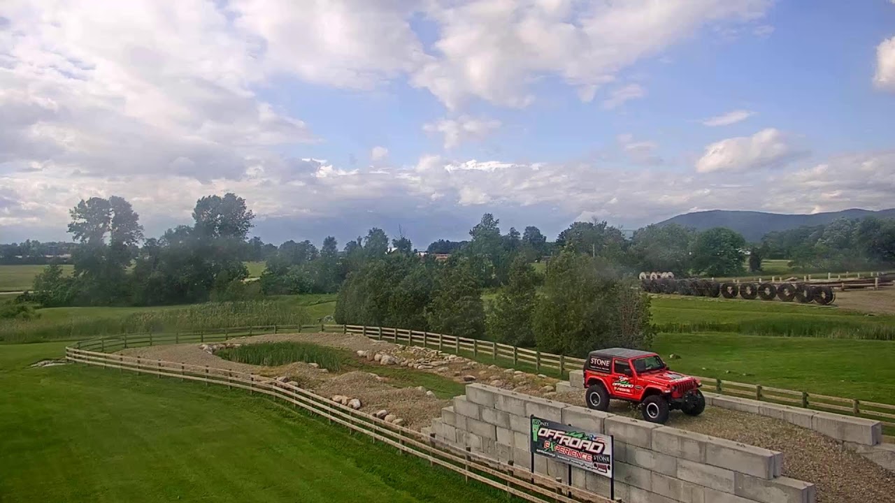 Live webcam view of G. Stone Motors SkyWatch Panorama