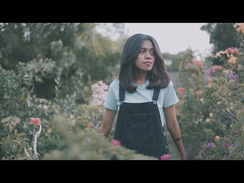 Natal Deng Sapa - Mkartikawati (Official Video)