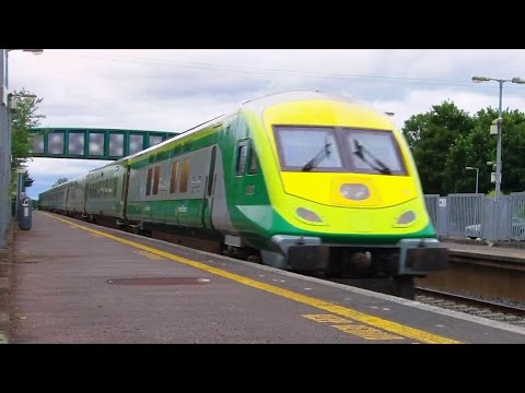 IE 22000 + Mark 4 Intercity Train + 201 Class Trains - Monasterevin, Kildare